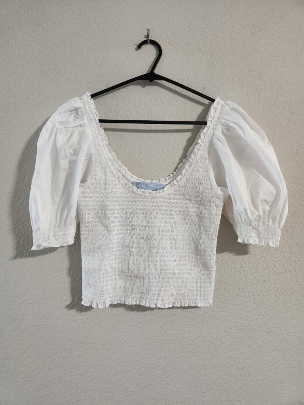 Hill House “The Aiko Nap Top” Smocked Bodice & Puff Sleeves Top White size small